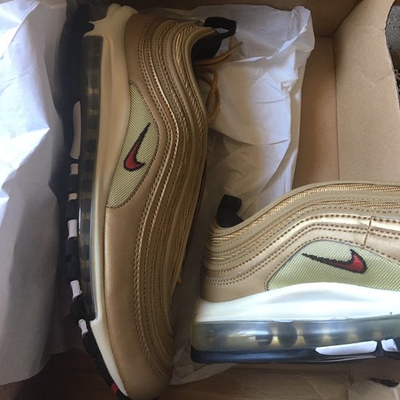 NWT / In Box Air Max 97 OG Gold Size 9.5 - Picture 1 of 7